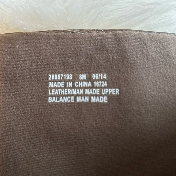 Clarks ⚜️ Brown Sueded Leather Boots - Picture 8 of 8